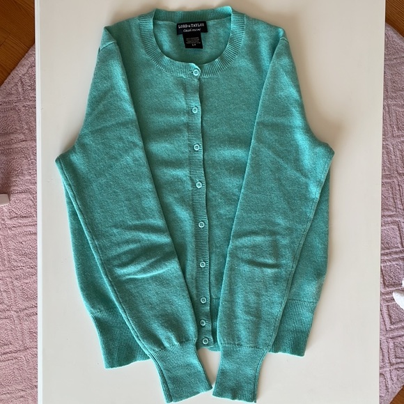 Lord & Taylor 100% Cashmere Turquoise Crewneck Cardigan - Picture 2 of 6
